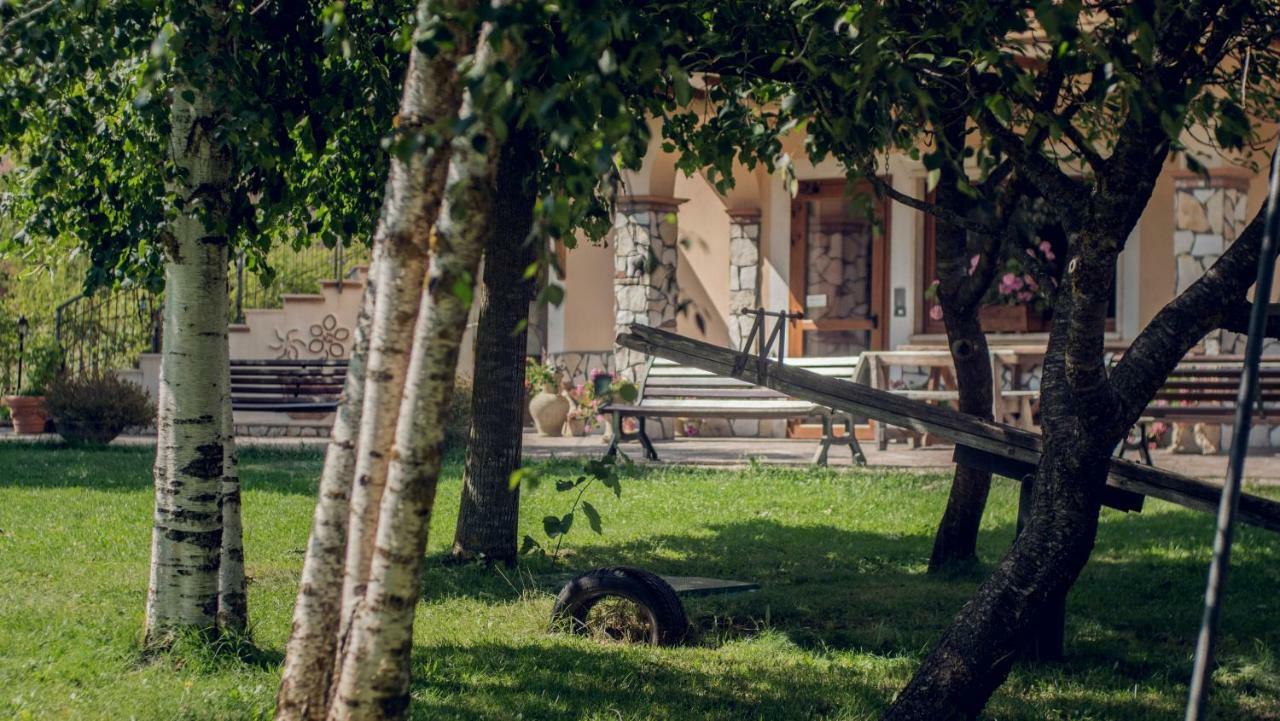 Agriturismo Cupello Cagnano Amiterno Exterior foto